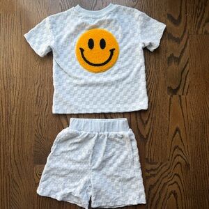 NWOT Lola + The Boys Blue Smiley Checkered Set